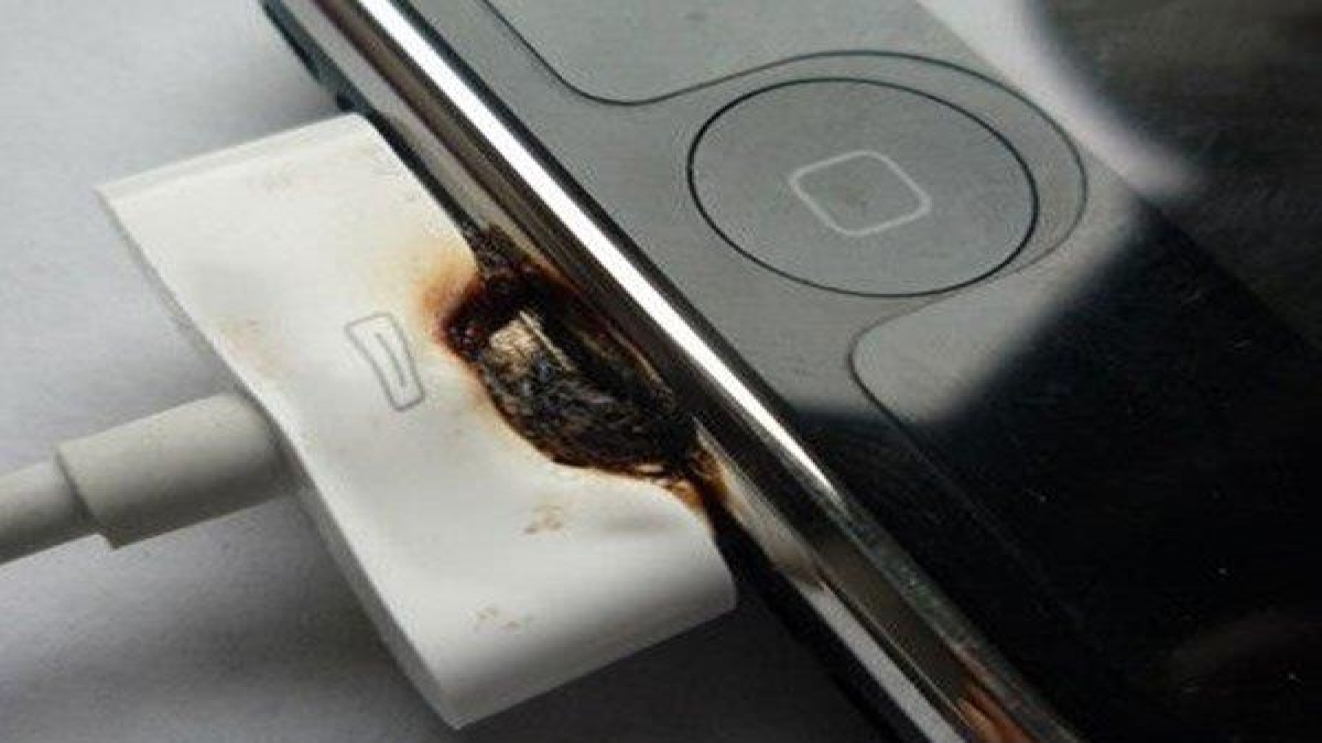 Most Smartphone Chargers are Dangerous Here's All that You Need to