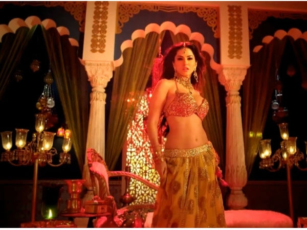 Sunny Leone's item song 'Laila'