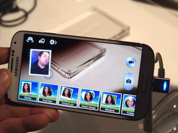 Dual Camera photos and recording