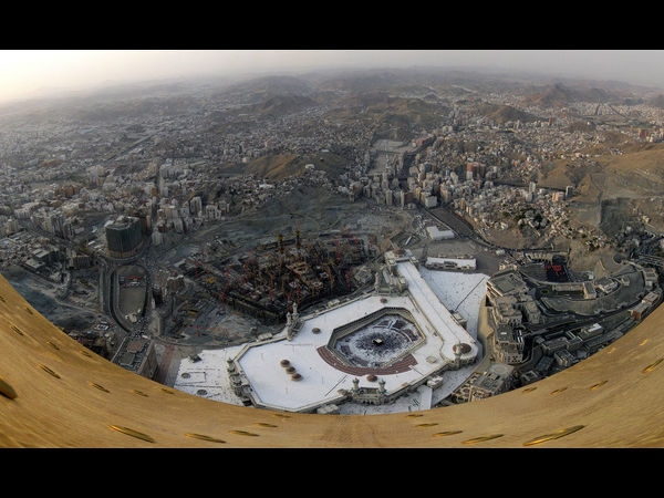 Abraj Al-Bait Towers Mecca, Saudi Arabia. 601 m.