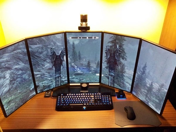 Really Amazing Computer Stations