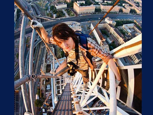 Heart stopping Photos of Russian Daredevils