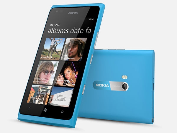 Nokia Lumia 900