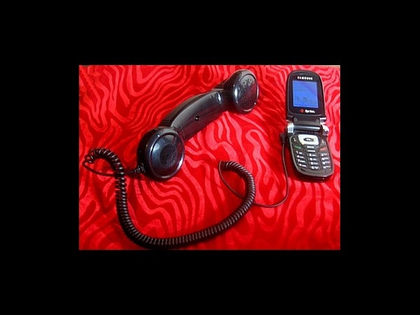 Retro cellphone handset