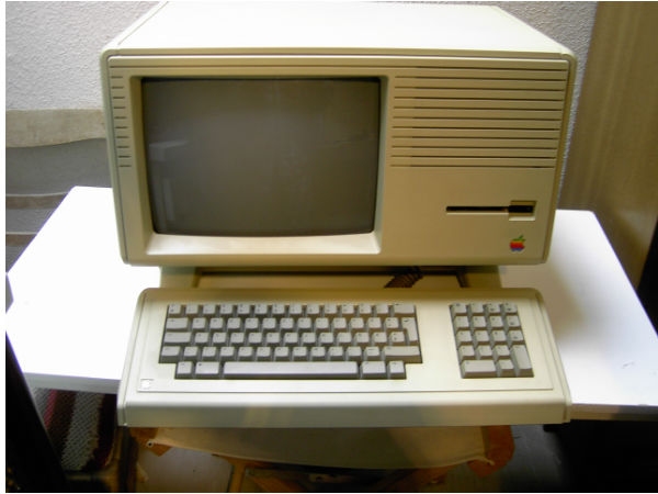 Macintosh XL 1985 - 1985