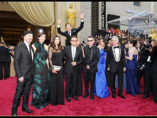 Best Photobombs Ever Caught On Camera