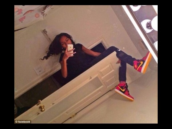 Fearfull selfie photos