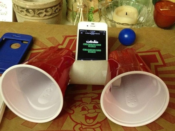 Cup speaker