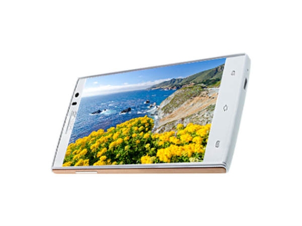 XOLO Q1020