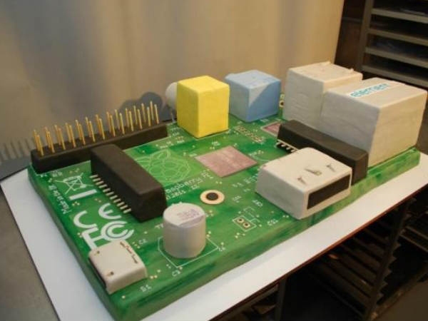 Mother board cake