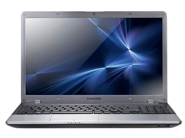 Samsung NP300E5X-A0BIN Laptop