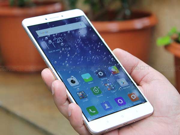 6.44 इंच डिस्प्ले