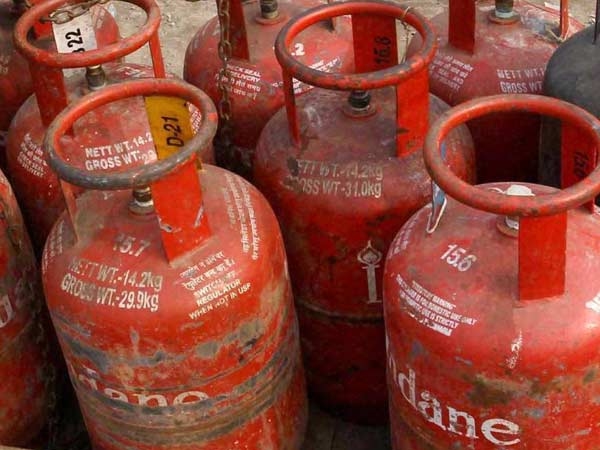 घर बैठे देखें LPG सब्सिडी में मिल रहा है कितना पैसा