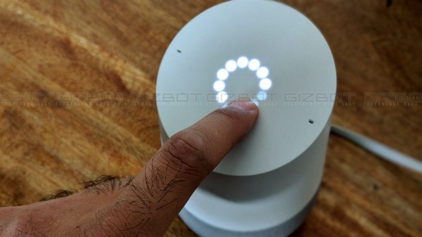 गूगल होम मिनी स्पीकर के फीचर्स-