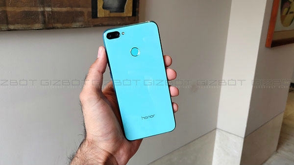 Honor 9N: सबसे स्टाइलिश स्मार्टफोन होने के 5 सबसे स्मार्ट कारण Honor 9N: सबसे स्टाइलिश स्मार्टफोन होने के 5 सबसे स्मार्ट कारण