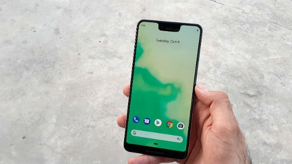 2) Google Pixel 3 and Pixel 3 XL