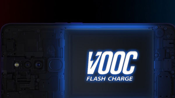 VOOC 3.0 टेक्नोलॉजी, ColorOS 6.0 के साथ 4,000 mAH की बैटरी