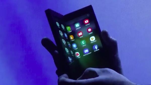 Samsung Galaxy Fold: स्पेसिफिकेशंस
