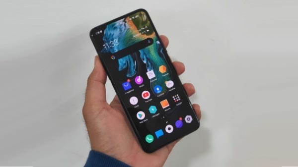 48MP AI वाला क्वाड-लेंस कैमरा