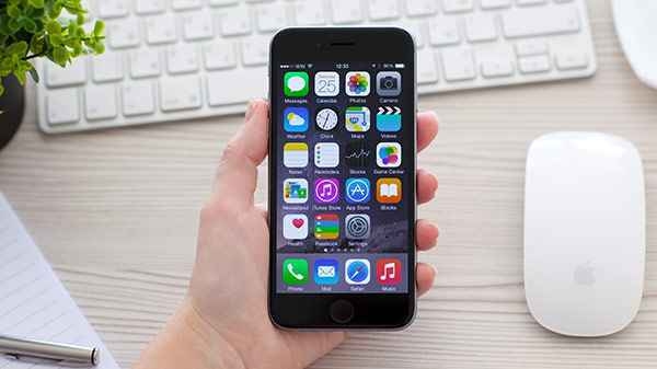 Apple iPhone SE