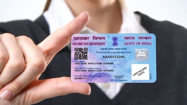 पैन कार्ड में नाम कैसे सही करें, जानिए Step By Step पूरा प्रोसेस पैन कार्ड में नाम कैसे सही करें, जानिए Step By Step पूरा प्रोसेस