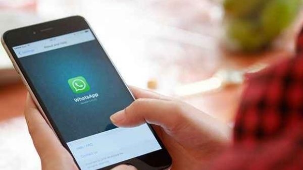 Android स्मार्टफोन में WhatsApp Status के फोटो-वीडियो को डाउनलोड कैसे करें Android स्मार्टफोन में WhatsApp Status के फोटो-वीडियो को डाउनलोड कैसे करें