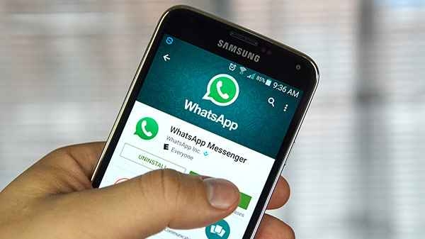 5. ऑटो ऐप अपडेट को बंद करें