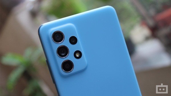 जल्द लॉन्च हो सकता है Samsung Galaxy A52s 5G स्मार्टफोन, जानिए क्या है डिवाइस में खास जल्द लॉन्च हो सकता है Samsung Galaxy A52s 5G स्मार्टफोन, जानिए क्या है डिवाइस में खास