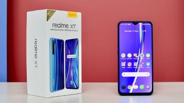 Realme के ये टॉप बजट स्मार्टफोन जो Amazon पर मिल रहे है डिस्काउंट के साथ Realme के ये टॉप बजट स्मार्टफोन जो Amazon पर मिल रहे है डिस्काउंट के साथ