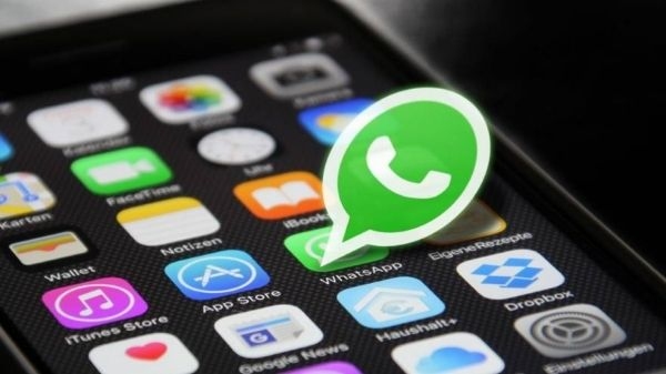 WhatsApp ने यूजर सेफ्टी के लिए पेश किये 2 नए फीचर्स, जानें कैसे करते हैं काम WhatsApp ने यूजर सेफ्टी के लिए पेश किये 2 नए फीचर्स, जानें कैसे करते हैं काम