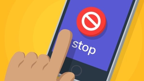 Truecaller की रिपोर्ट 2021 में भारत के एक यूजर ने किए 20 करोड़ से ज्यादा स्पैम कॉल्स Truecaller की रिपोर्ट 2021 में भारत के एक यूजर ने किए 20 करोड़ से ज्यादा स्पैम कॉल्स