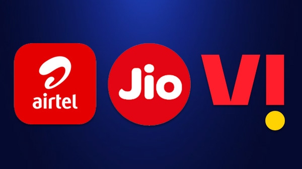 Airtel vs Jio vs Vi: कीमत बढ़ने के बाद 1 साल की वैलिडिटी के साथ कौन दे रहा है बेस्ट प्रीपेड प्लान Airtel vs Jio vs Vi: कीमत बढ़ने के बाद 1 साल की वैलिडिटी के साथ कौन दे रहा है बेस्ट प्रीपेड प्लान
