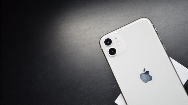 iPhone 12 - कीमत : 53,999