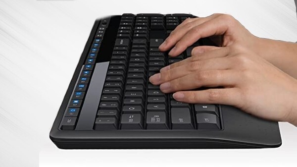 Logitech MK345 Wireless Combo Full-Sized Keyboard