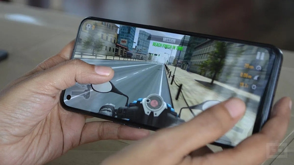 Oppo Reno 8 5G : स्पेसिफिकेशन्स